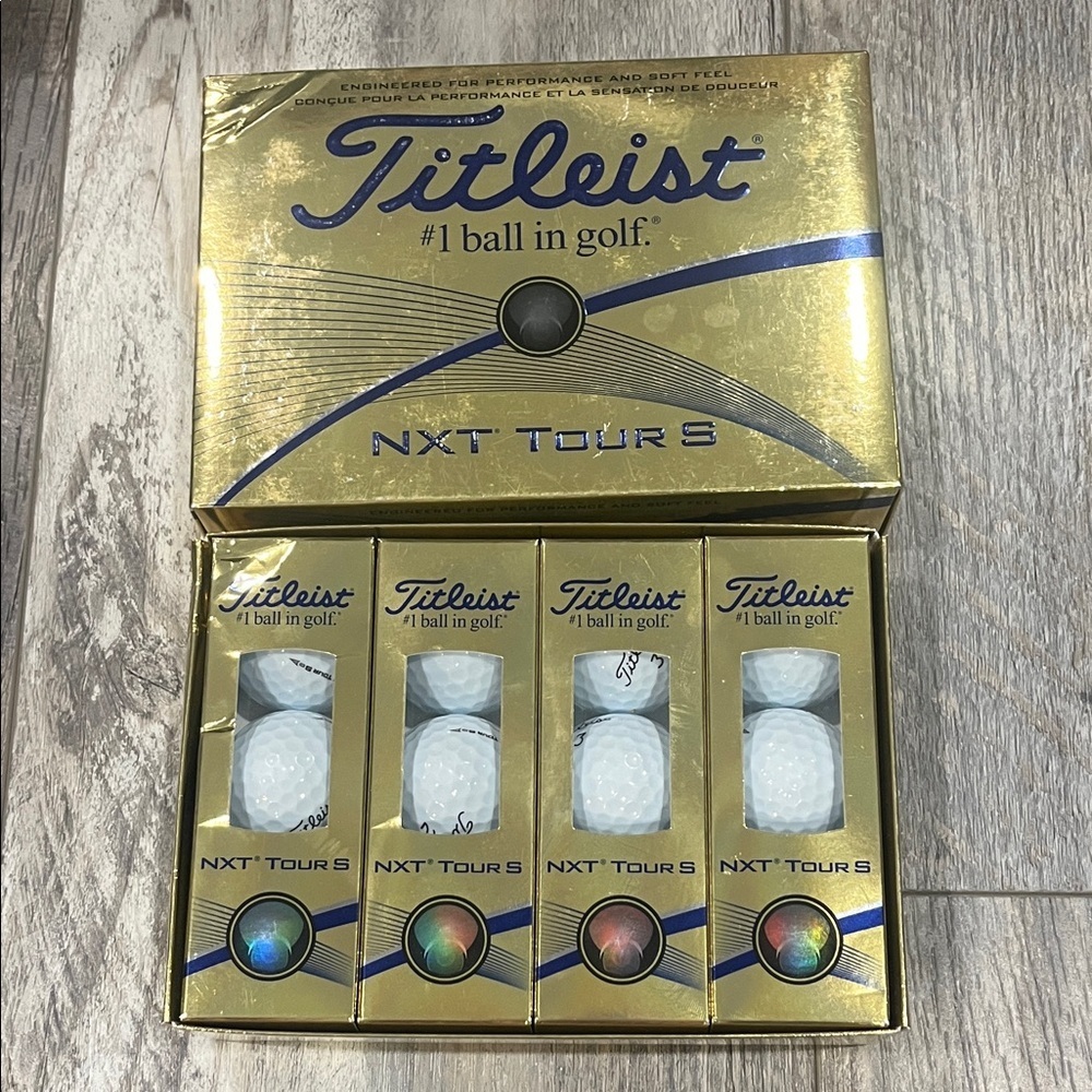 Titleist NXT Tour S Golf Balls in Gold Box